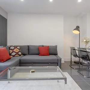 Gorgeous Duplex Near Canary Wharf, Excel & O2 Apartment